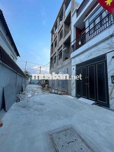 Bán 2 lô đất liền kề full thổ cư