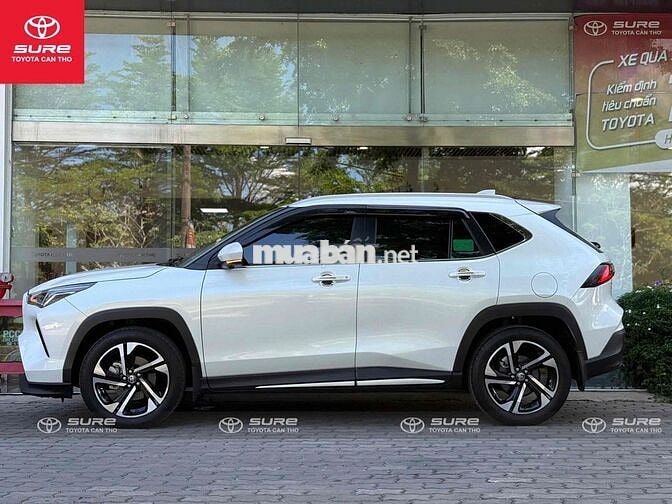 Toyota Yaris Cross 2025 Trắng 65.000 KM