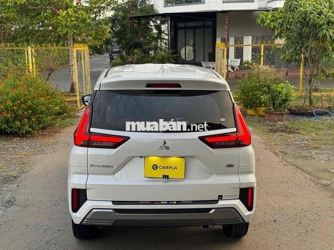 Mitsubishi Xpander Premium AT 2025