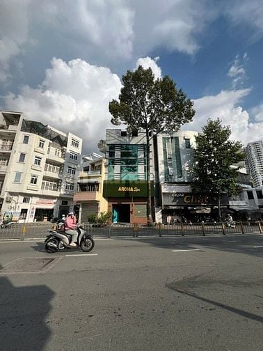 BÁN MẶT TIỀN  ĐÔI ĐƯỜNG 3/2, P.16, QUẬN 11