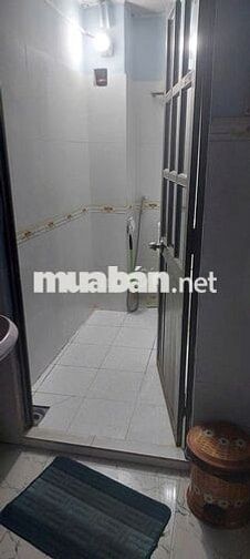 Cho thuê nhà 3pn hẻm xe tải đường Nguyễn Xuân Khoát, quận Tân Phú 