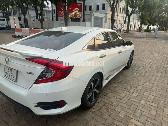Honda Civic 2016 Trắng 73.000 km