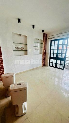 Bán nhà 48m², 5 lầu hẻm xe hơi, khai thác dòng tiền 30tr/tháng