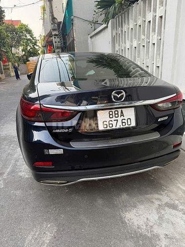Chính chủ cần Mazda 6  2018  Đen 126082 km