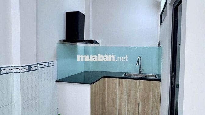 Cho thuê nhà 2pn hẻm ba gác đường Huỳnh Văn Chính, quận Tân Phú 