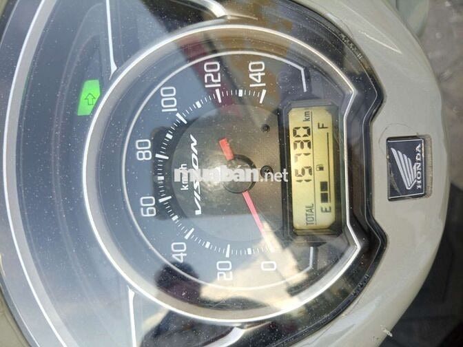 Honda Vision 2024 Xám 15730 km