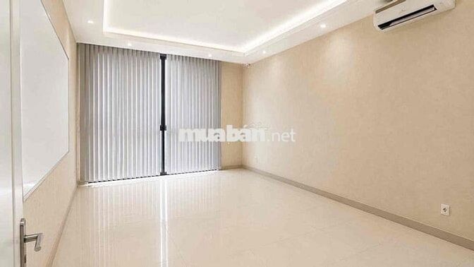 CHO THUÊ NHÀ MẶT TIỀN LÊ LỢI MỚI SƠN SỬA LẠI
