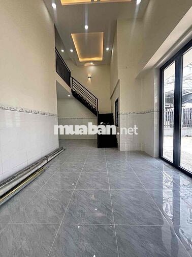Nhà Góc 2 Mặt Tiền Sau Lưng Chợ Linh Xuân – Hẻm Xe Hơi – 61m² – Nhà Mớ