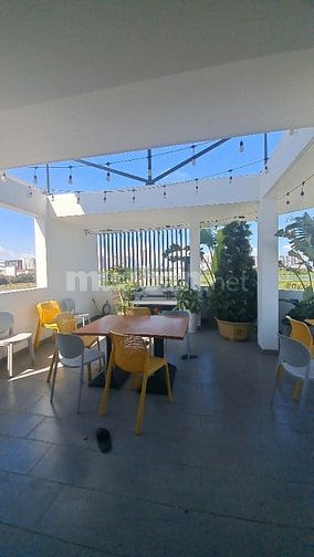 Nhà góc đường 16m, 4 lầu,6.5x22 Cạnh Làng Đại Học A, thang máy 15.5 tỷ