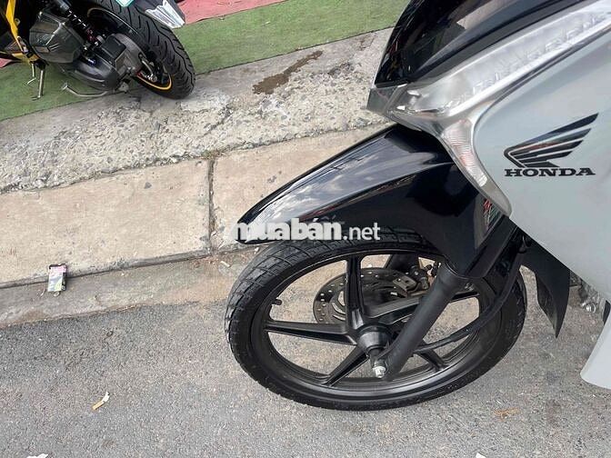 Honda Future 125 Xám đen 2024