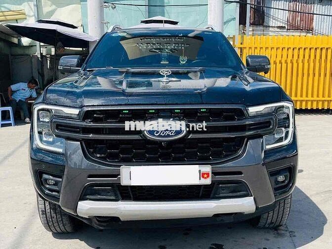 Ford Ranger Wildtrak 4x4 2024 Đen