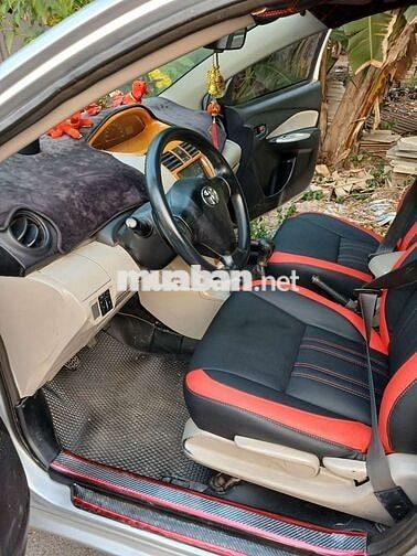 Toyota Vios 2010 Xe Gia Đình Đang Đi .