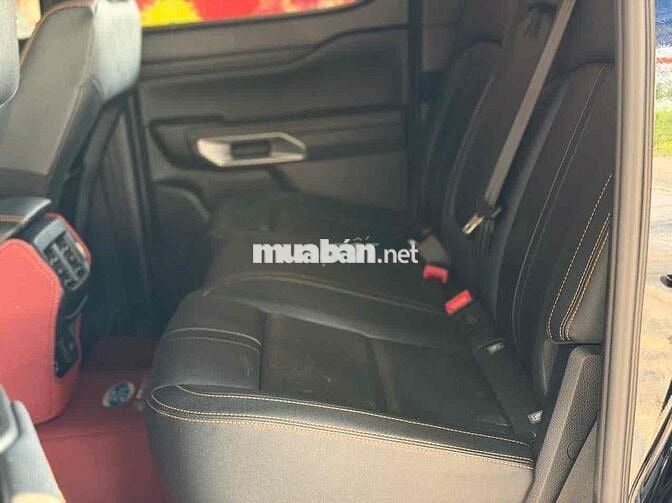 Ford Ranger Wildtrak 4x4 2024 Đen