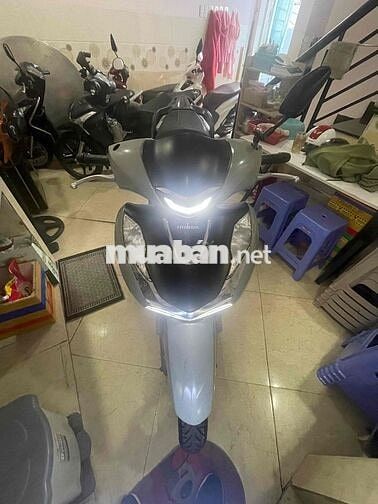 Honda SH 125i 2023 Xám 39200 km