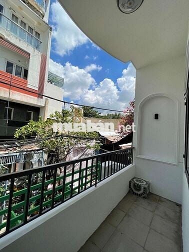 Ngay Võ Văn Kiệt -  Kiếm Đâu Ra Nhà Giá Tốt  - Chốt Ngay .