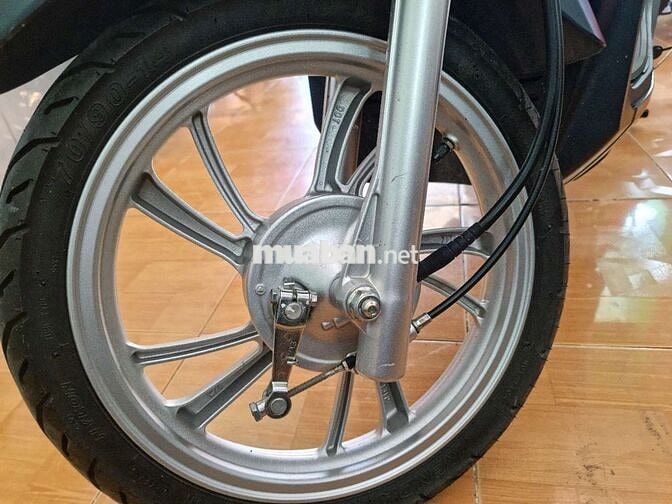 SYM Shark 50 Xám 700km