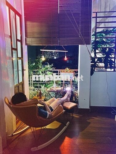 CHÍNH CHỦ- CHDV BANCOL, TÁCH BẾP, SÂN THƯỢNG CHILL, RỘNG 50M2 WC RIÊNG