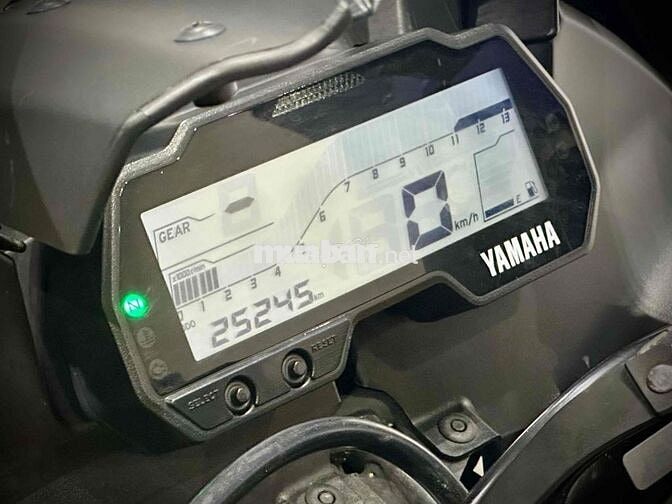 YAMAHA R15V3 2022