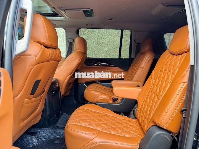 Khủng long nhập Mỹ Cadillac Escalade mode 2016