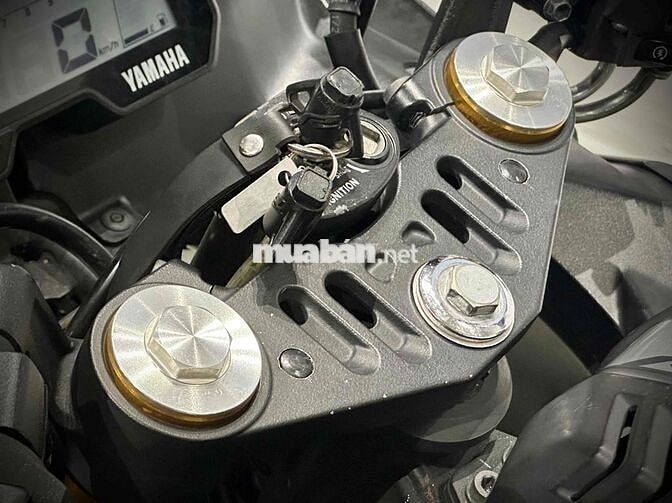 YAMAHA R15V3 2022