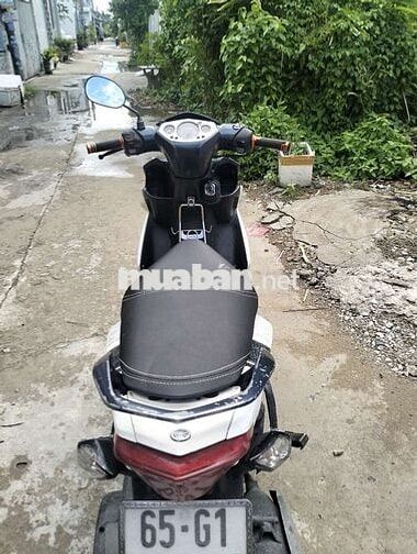 Yamaha Nouvo LX 2013 Trắng Đen