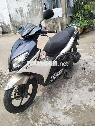 Yamaha Nouvo LX 2013 Trắng Đen