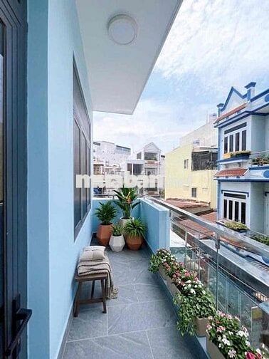 CĂN HỘ CAO CẤP MỚI XÂY_FULL NỘI THẤT_BAN CÔNG_GẦN SÂN BAY TÂN SƠN NHẤT