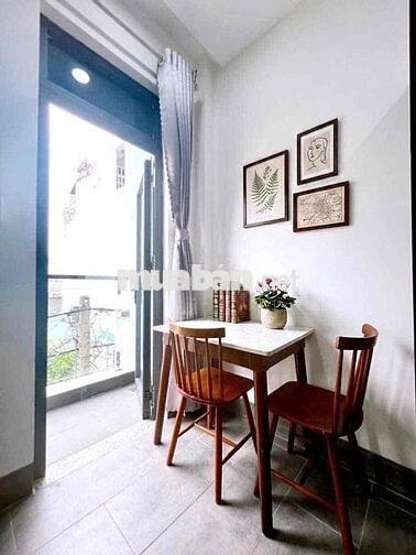 CĂN HỘ CAO CẤP MỚI XÂY_FULL NỘI THẤT_BAN CÔNG_GẦN SÂN BAY TÂN SƠN NHẤT