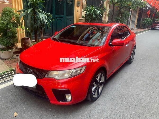 Kia Koup Đỏ