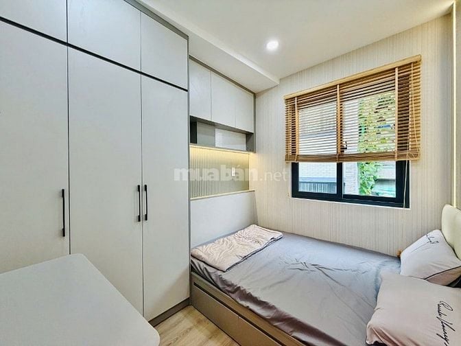 Chính chủ rao bán nhà Lê Văn Sỹ, hẻm xe hơi. HĐ Thuê 17 triệu, SHR.
