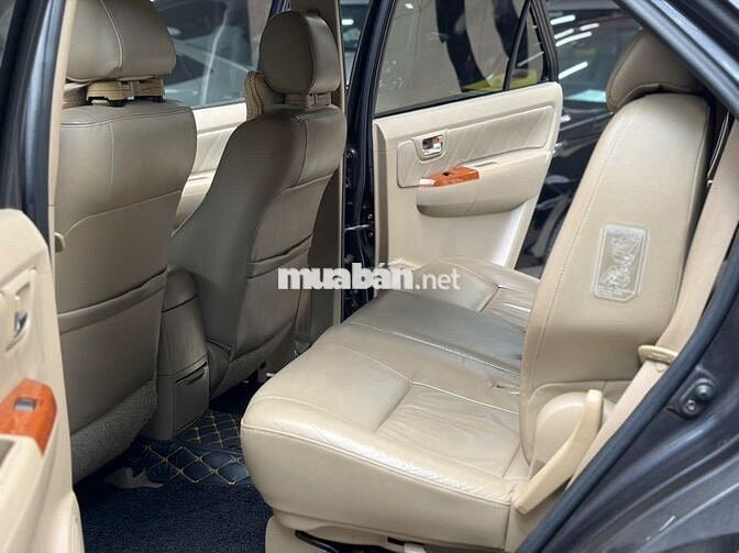 FORTUNER 2.7V máy xăng 2 cầu 2009- 127.000km