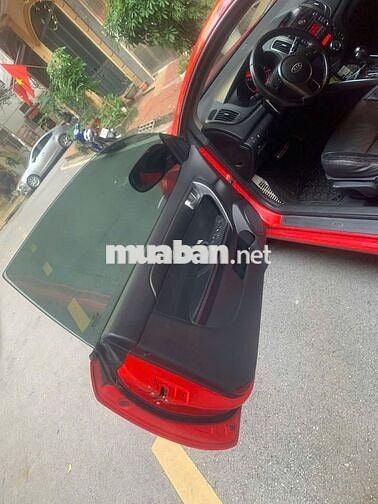 Kia Koup Đỏ