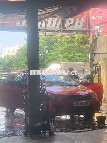 Kia Koup Đỏ