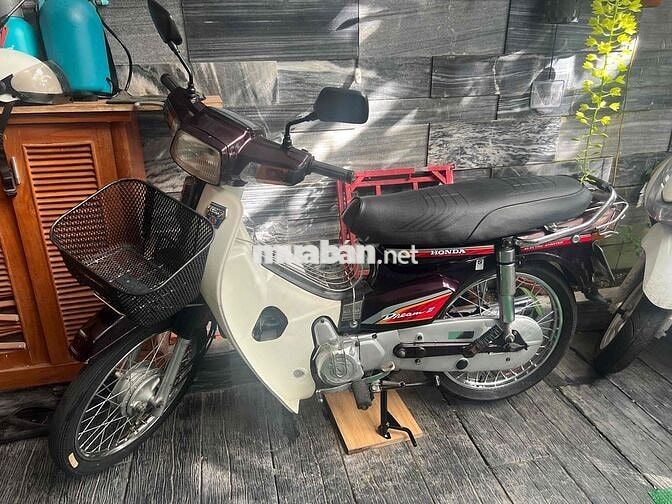 Honda Dream màu Nâu đỏ