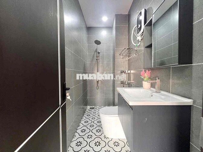 Cho Thuê Căn Hộ Dịch Vụ Ngay Ngã Tư Bốn Xã