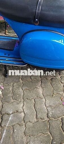 Piaggio Vespa Xanh dương