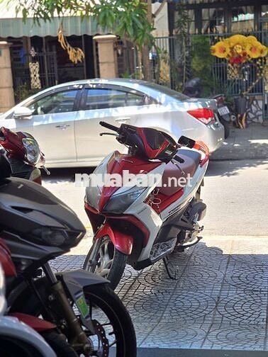 Honda Air Blade Đỏ trắng