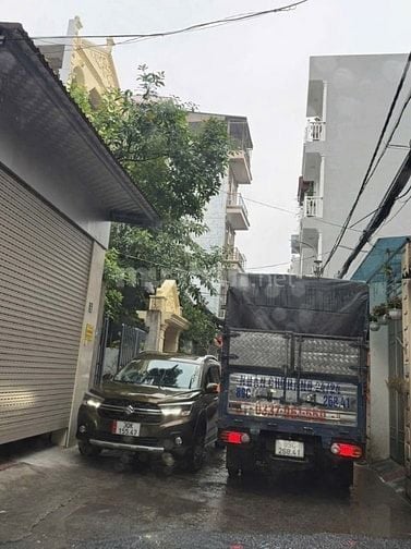 Phố Ngọc Thuỵ Long Biên – Ô TÔ Tránh – 101 M2 Đất – MT 5.2 M – Giá 16.