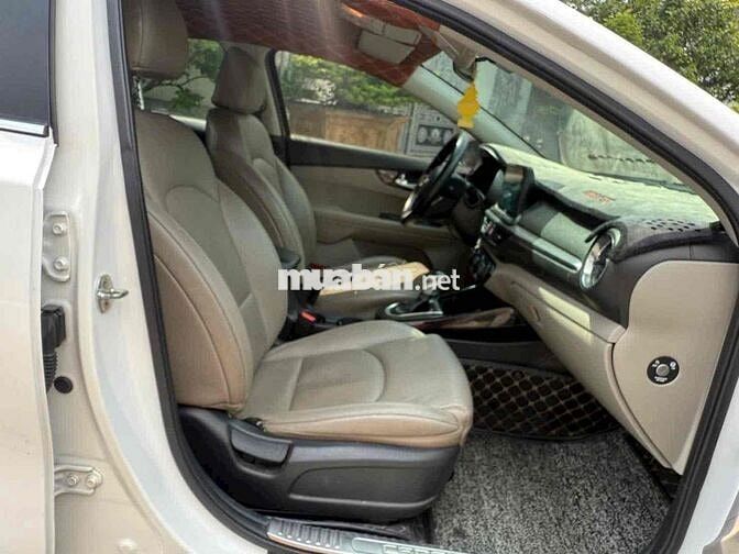 Kia Cerato 2019 AT Deluxe Trắng