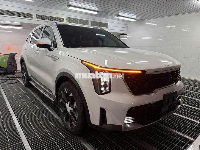Kia Sorento Trắng