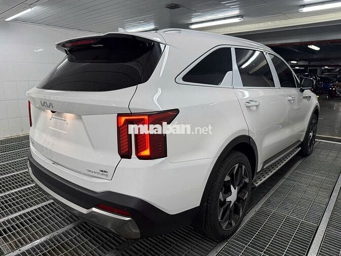 Kia Sorento Trắng