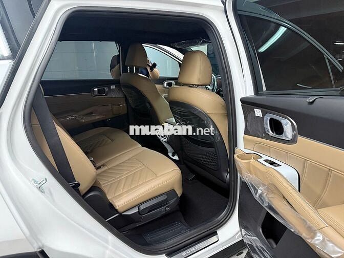 Kia Sorento Trắng