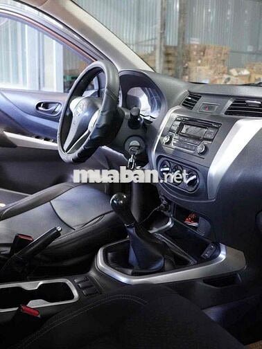 Nissan Navara 2016 Nâu