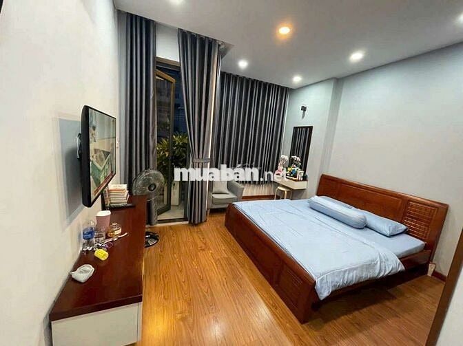 Cho thu nhà đầy đủ nội thất gần siêu thị Aeon 