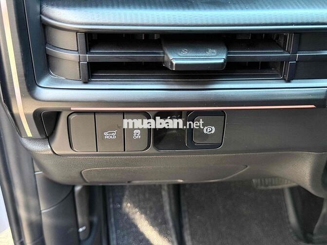 Hyundai Santafe 2024 2.5T Xăng 37.000 km Trắng