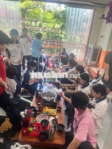 Tuyển nhân viên chạy bàn