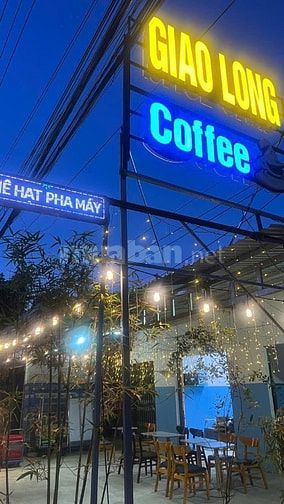 Giao Long Coffee Bến Tre – Cà phê máy 13k, trà 1 lít 19k, sân vườn tho