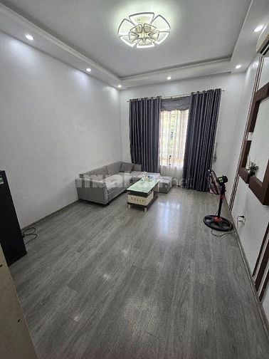 HƠN 7 TỶ CÓ NHÀ GẦN PHỐ CỔ NHUẾ - KHU VỰC KINH DOANH SẦM UẤT NGÀY ĐÊM