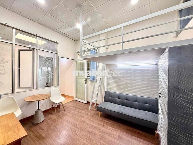 Cho Thuê Căn Hộ Gác Full NT Máy Giặt Riêng Rộng 25m2 Ngay Sư Vạn Hạnh