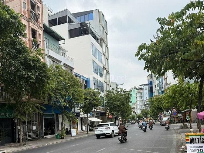 Tòa nhà mt Bạch Đằng 328m², quy mô lớn, hầm 9 tầng, gần sân bay